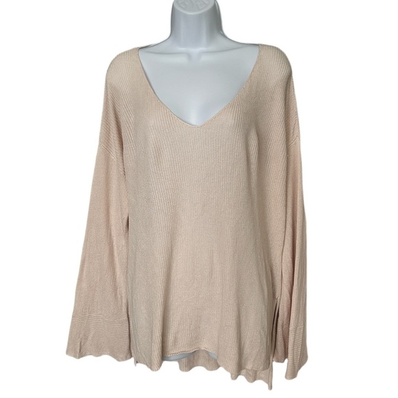 ATM Women’s V-Neck Lightweight Sweater - Picture 1 of 6